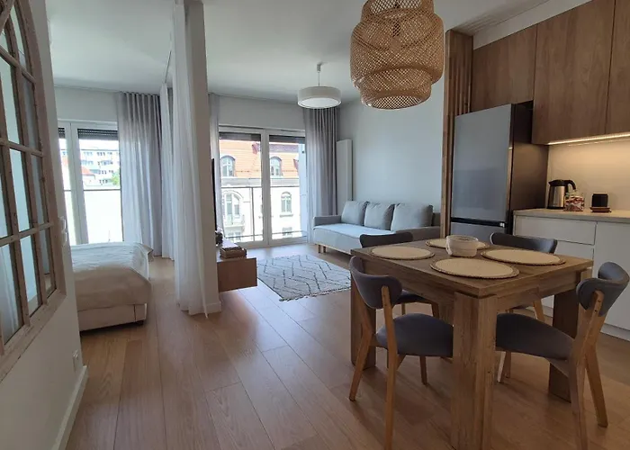 Luxurious Cinnamon Apartment, Self Check-In 24H, Parking, Air-Conditioning