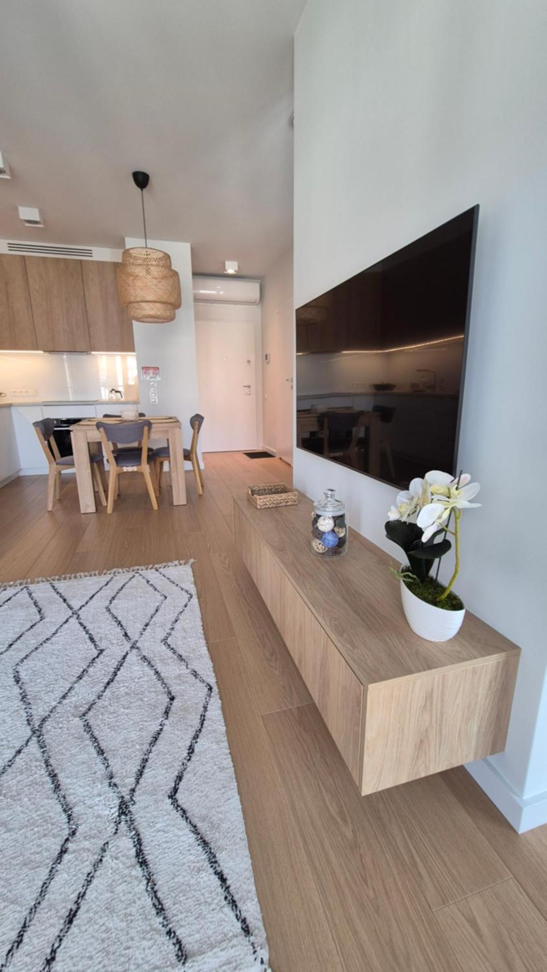 Apartment Luxurious Cinnamon Apartment, Self Check-in 24h, Parking, Air-conditioning Poznan