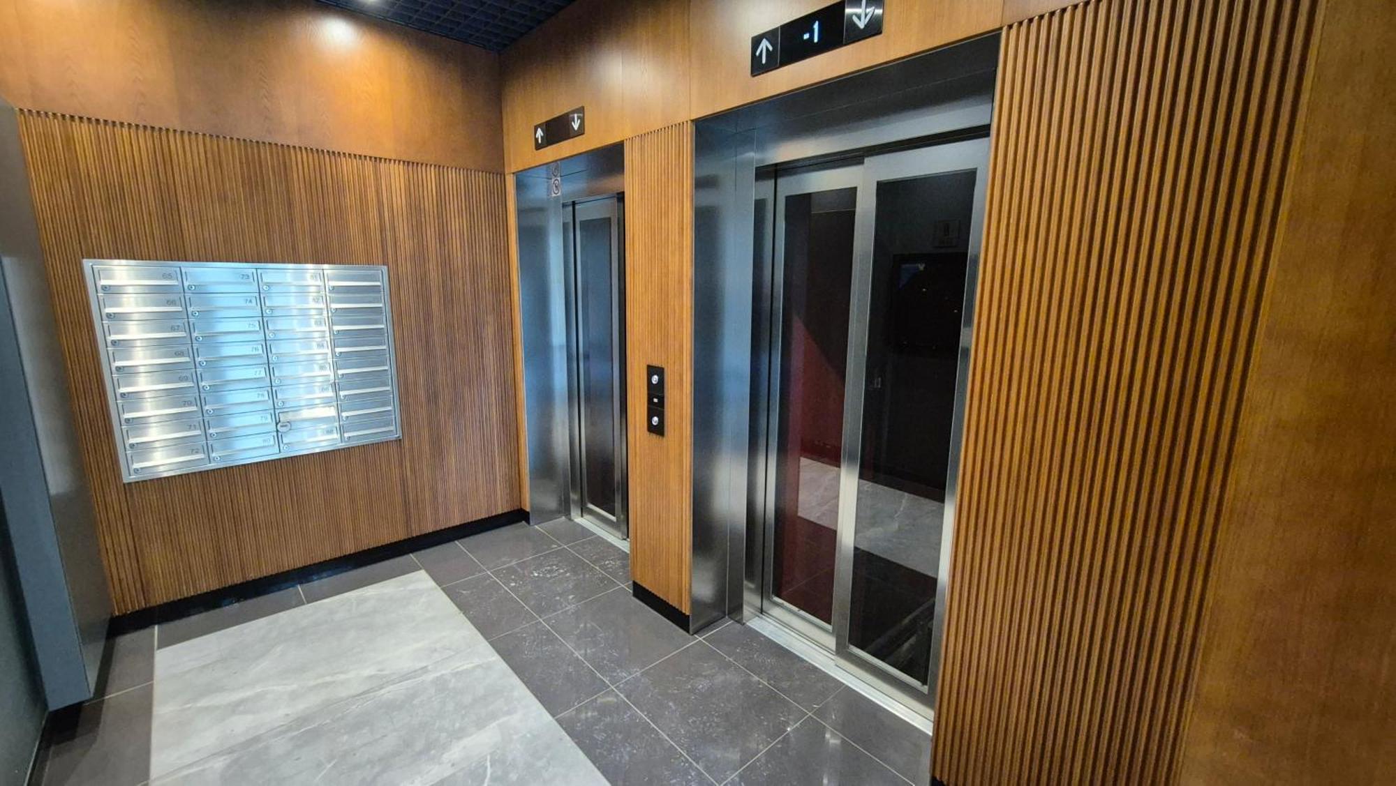 Luxurious Cinnamon Apartment, Self Check-in 24h, Parking, Air-conditioning *